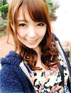 《铃木杏里蓝衣少年爱》