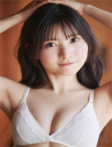 《只在那里发光》